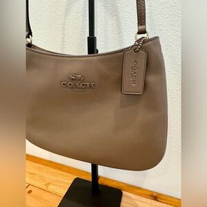 Coach Penelope Shoulder Bag Brown EUC
